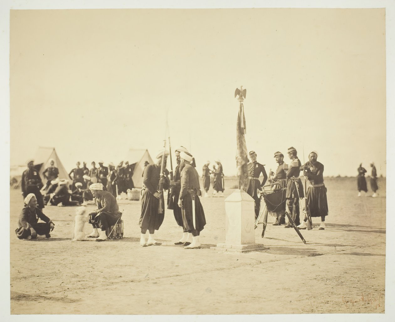 العلم المرتفع لفوج الزواف ، كامب دي شالون ، 1857. بواسطة غوستاف ليجراي