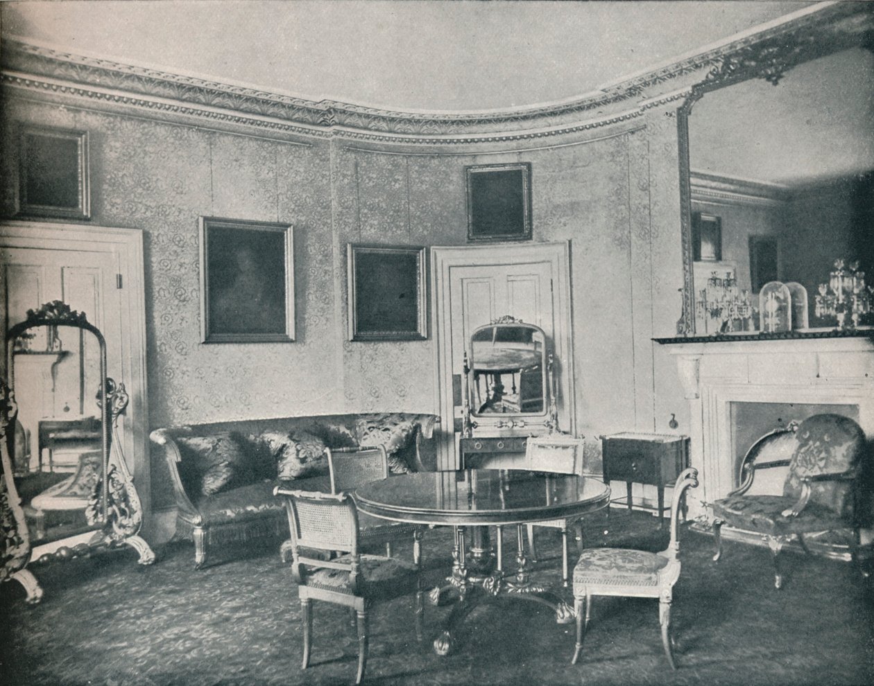 قاعة الجمهور بقصر القديس جاميس ، c1899 ، 1901 بواسطة HN King
