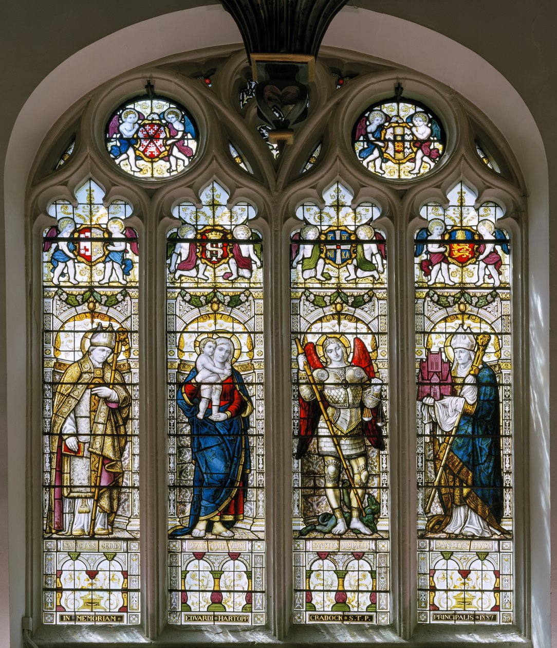 Oxford، Brasenose College Chapel، James Powell & Sons، Harry Ellis Wooldridge، St Cedda، Madonna & Chils، St Michael، St Hugh بواسطة هاري إليس فولدريدج
