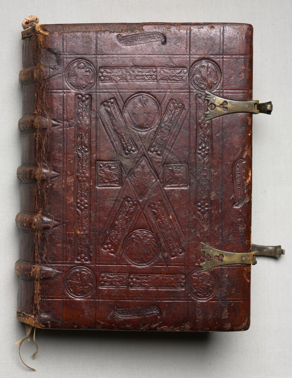 كتاب الإنجيل مع صور الإنجيليين ، ج. 1480. بواسطة سيد كتاب المنزل