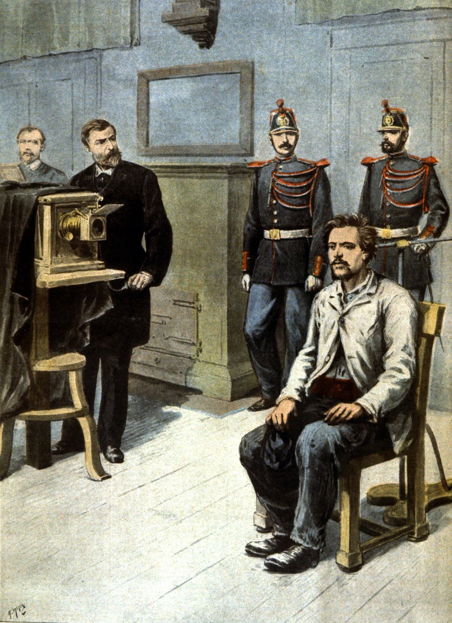 بداية التصوير الفوتوغرافي الأنثروبومترية، حوالي عام 1895 (رسم توضيحي) بواسطة هنري ماير