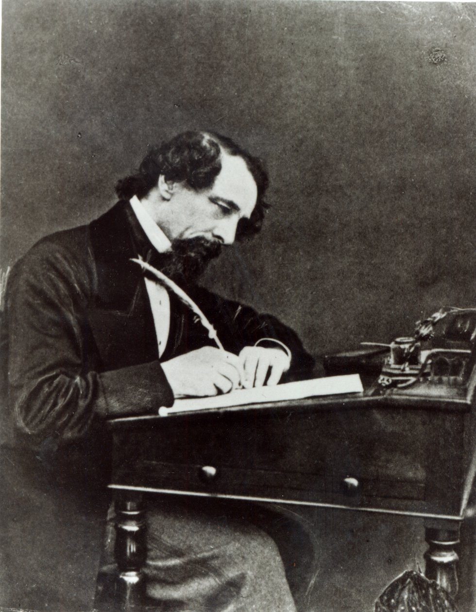 تشارلز ديكنز (1812-1870) في مكتبه ، 1858 بواسطة هربرت واتكينز