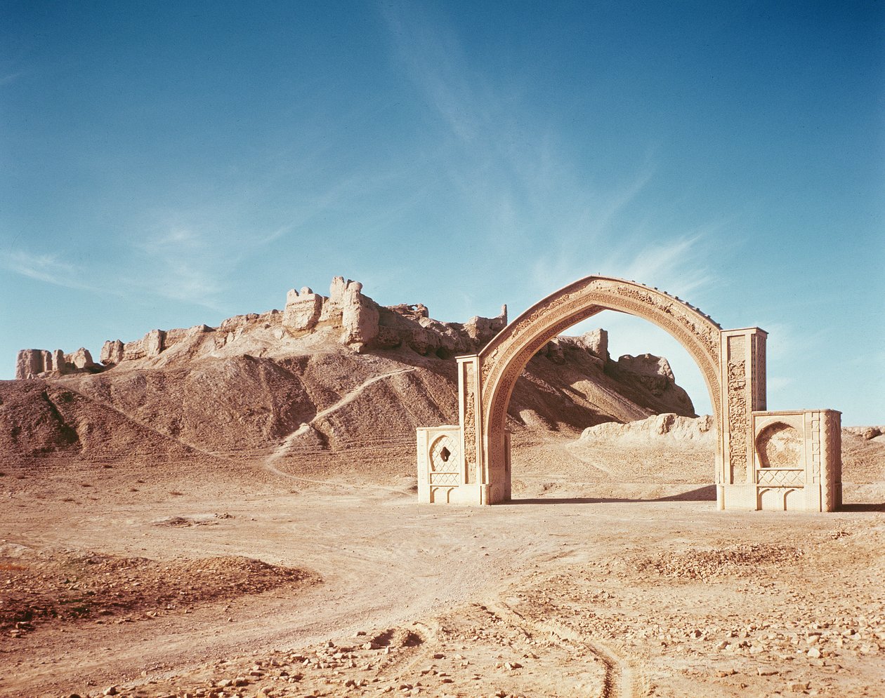 Qalai Bost ، c.962-1186 بواسطة مدرسة إسلامية