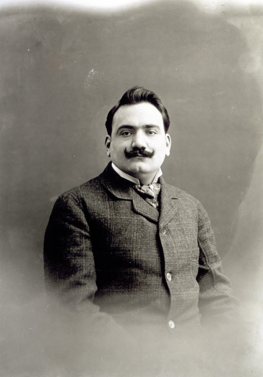 صورة إنريكو كاروسو ، عام 1900 بواسطة مصور إيطالي