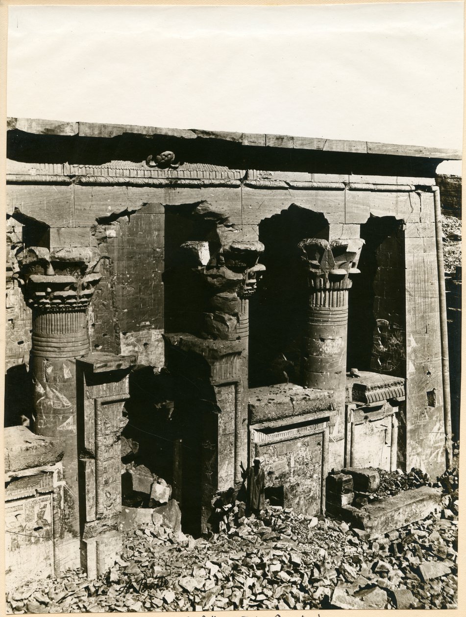 بروناوس من معبد ماندوليس ، كلابشة ، مصر ، تصوير أنطونيو بيتو بواسطة مصور إيطالي