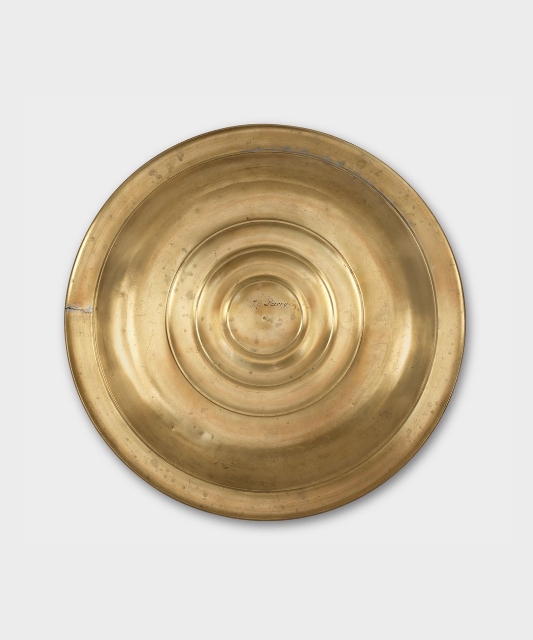 Back of Dish with central coat of arms بواسطة المدرسة الايطالية