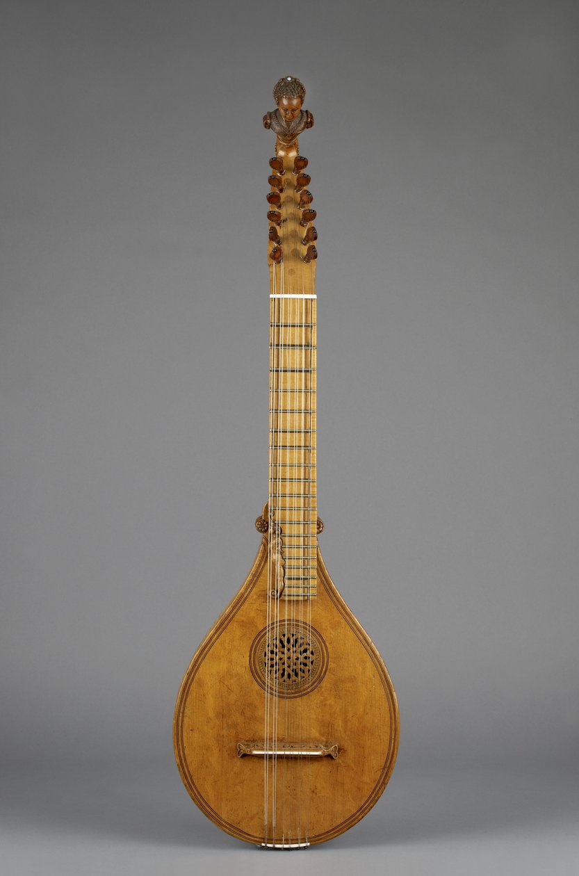 Cittern (Creta) (خشب القيقب ، الحجر الأزرق ، العاج) بواسطة المدرسة الايطالية