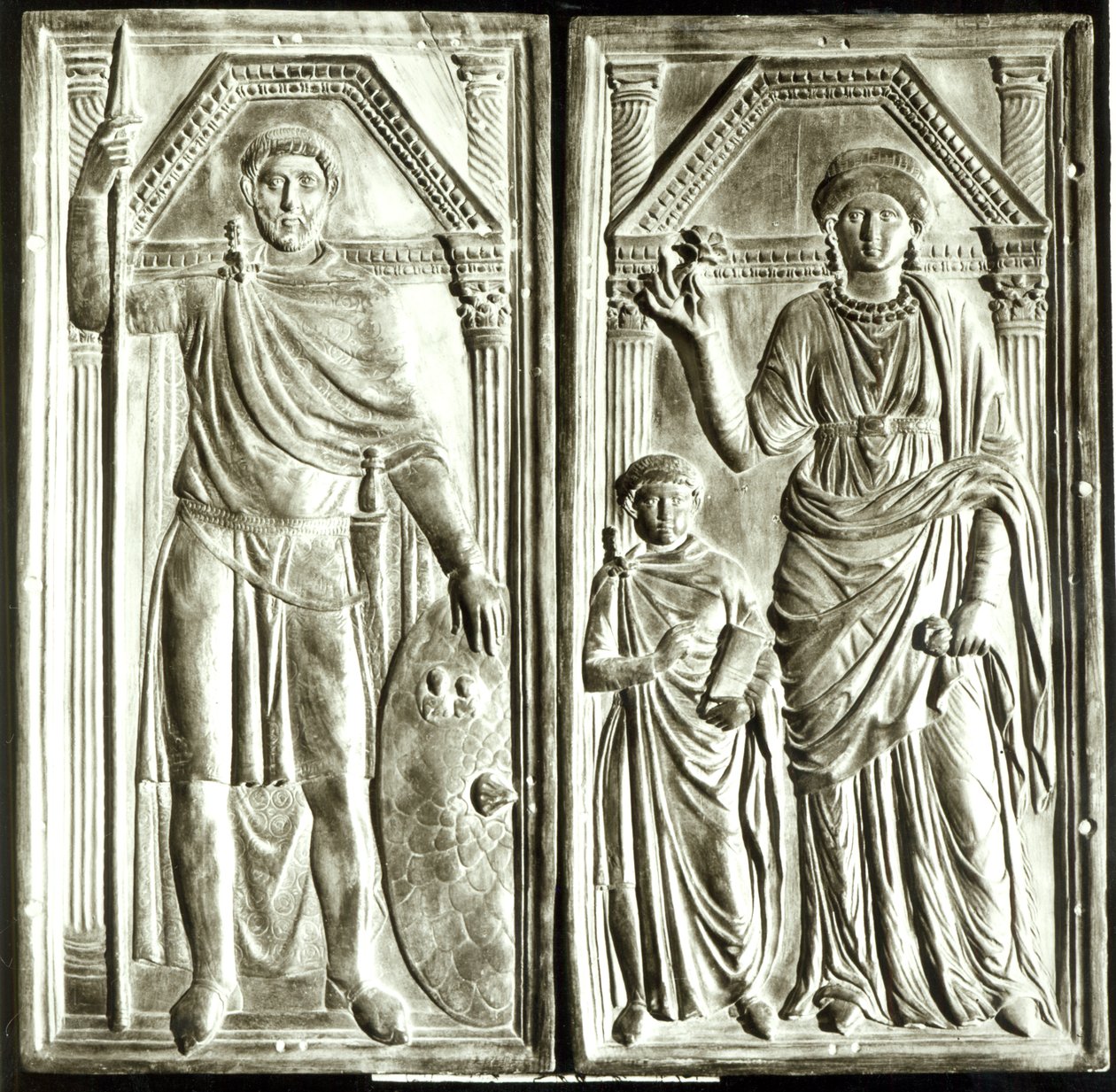 ديبيتش يصور Stilicho (c.365-408) وسيرينا وإخاريوس بواسطة المدرسة الايطالية