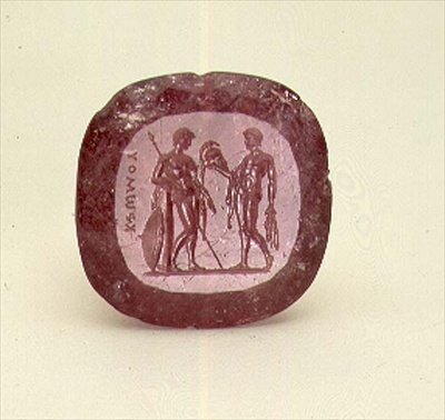 النقش المحارب وحامل الدروع ، حوالي 1800 (التورمالين) بواسطة المدرسة الايطالية