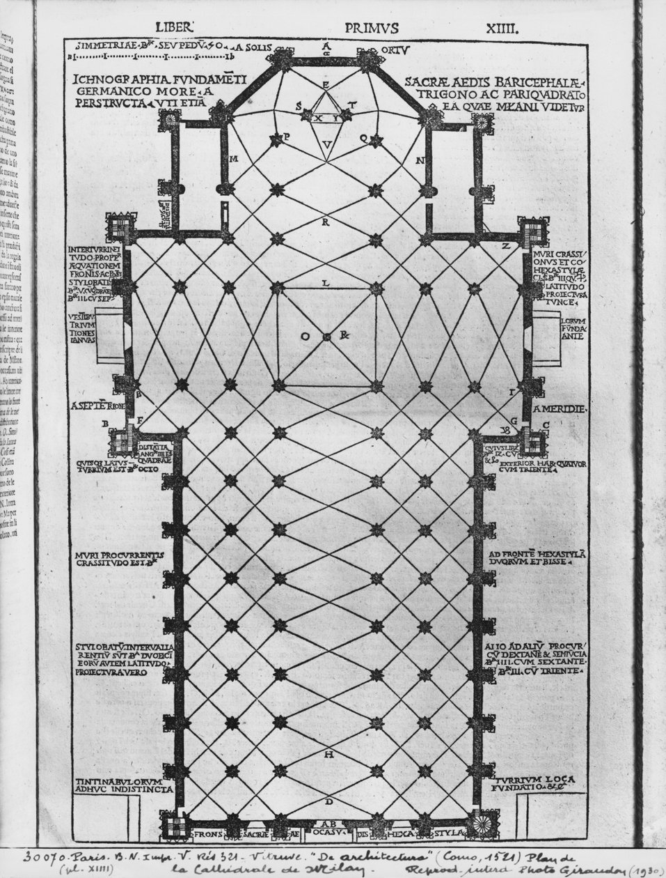 مخطط كاتدرائية ميلانو ، رسم توضيحي من De Architectura بواسطة Vitruvius ، Como ، 1521 بواسطة المدرسة الايطالية