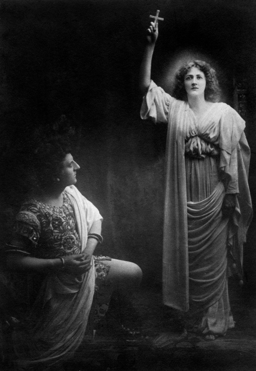 مشهد من علامة الصليب ، 1903. بواسطة J. Beagles and Co.