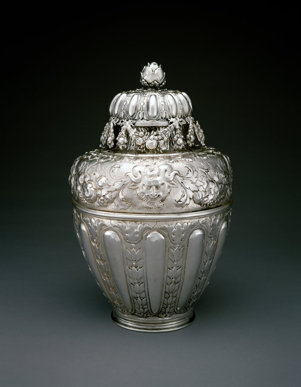 جرة زنجبيل مع غطاء ، c. 1677 (فضة) بواسطة يعقوب بودنديك