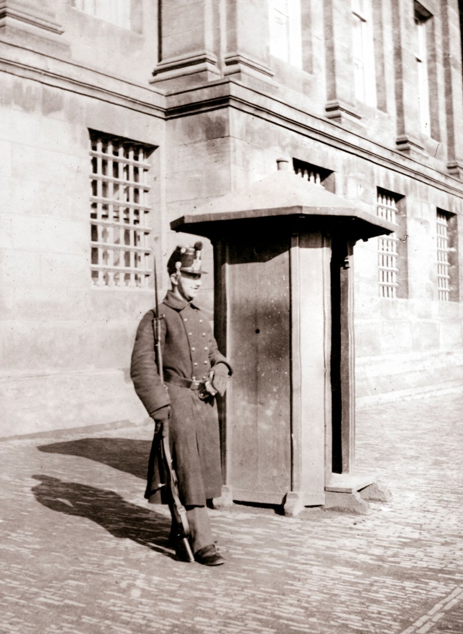 الحرس ، بروكسل ، 1898. بواسطة جيمس باتكين