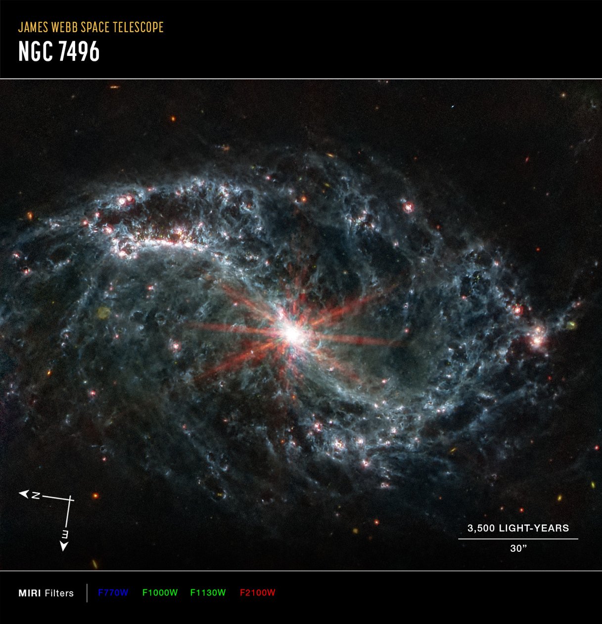 NGC 7496 (صورة بوصلة MIRI) بواسطة تلسكوب جيمس ويب الفضائي (ناسا)