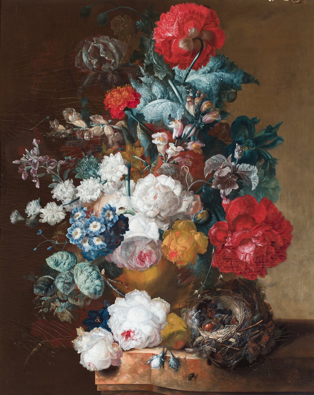 صورة ساكنة من الزهور بما في ذلك زهور الخشخاش، والأنتيرينيوم، وعش طائر مع صغار الطيور بواسطة جان فان أوس