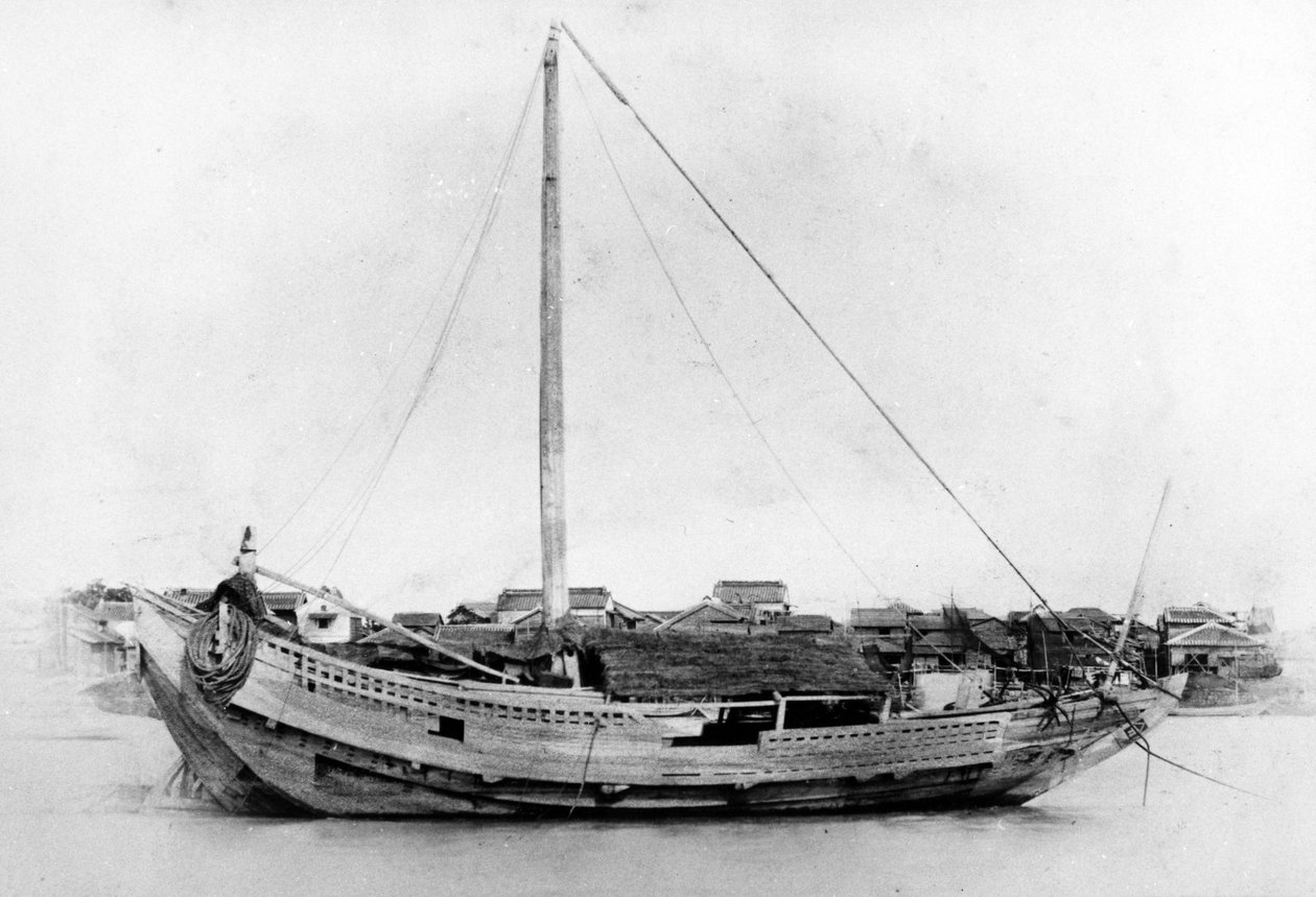 القارب الياباني ، c.1860s بواسطة مصور ياباني