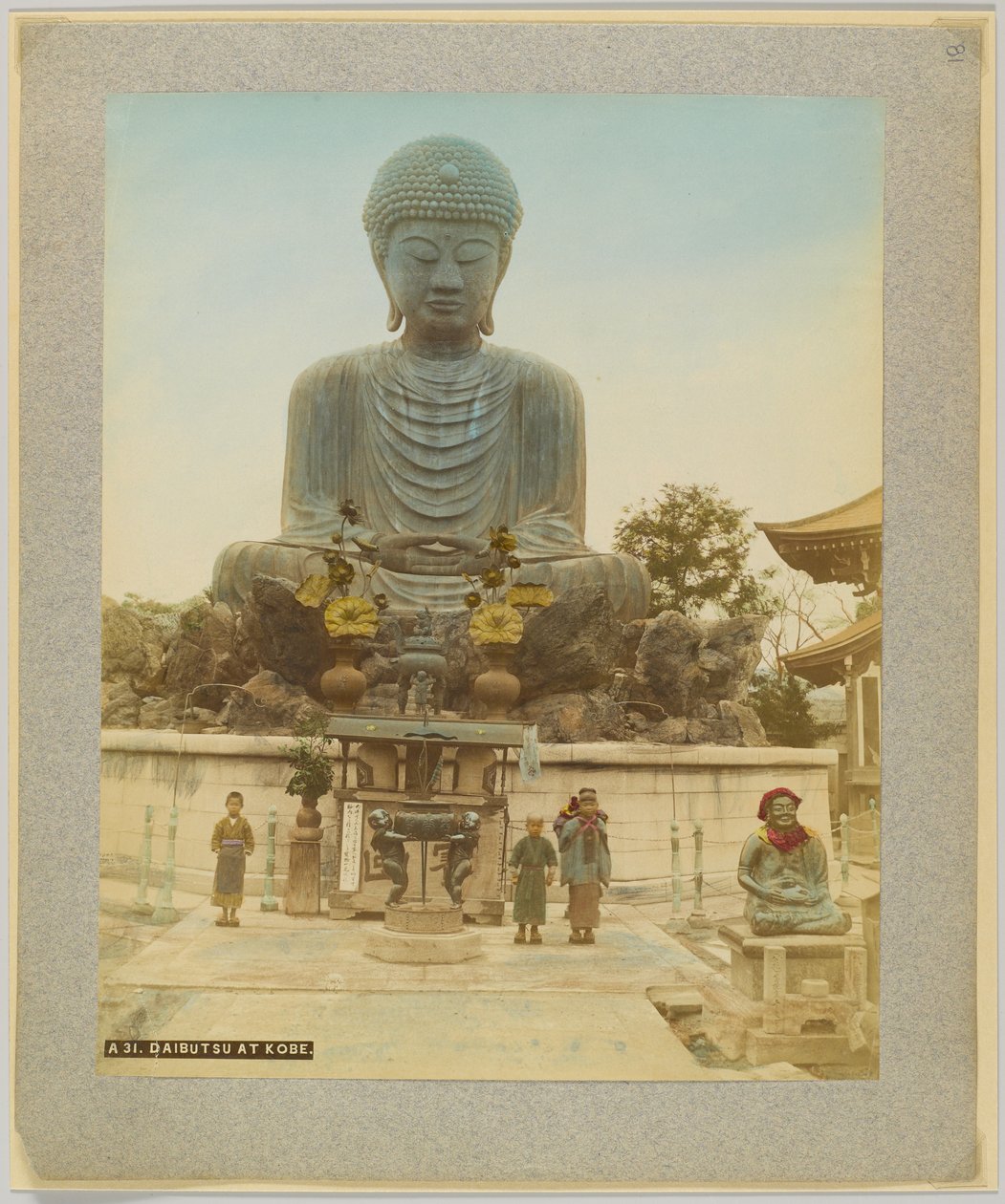 Daibutsu في كوبي ، اليابان (صورة بلون أبيض وأسود ملونة يدويًا) بواسطة مصور ياباني
