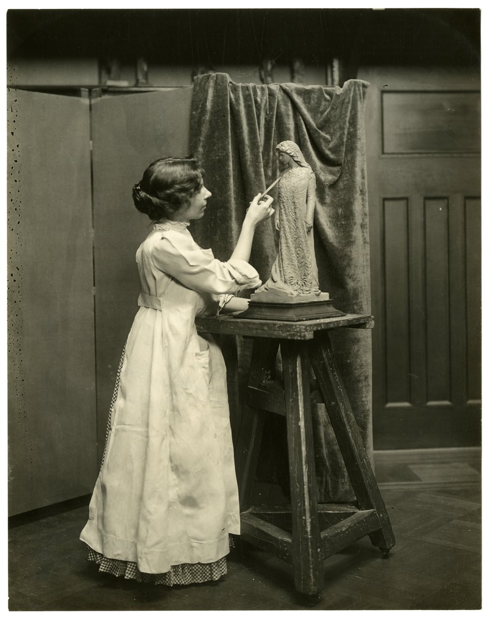 Bessie Potter Vonnoh ، c.1905-40 (صورة فضية من الجيلاتين) بواسطة جيسي تاربوكس بيلز