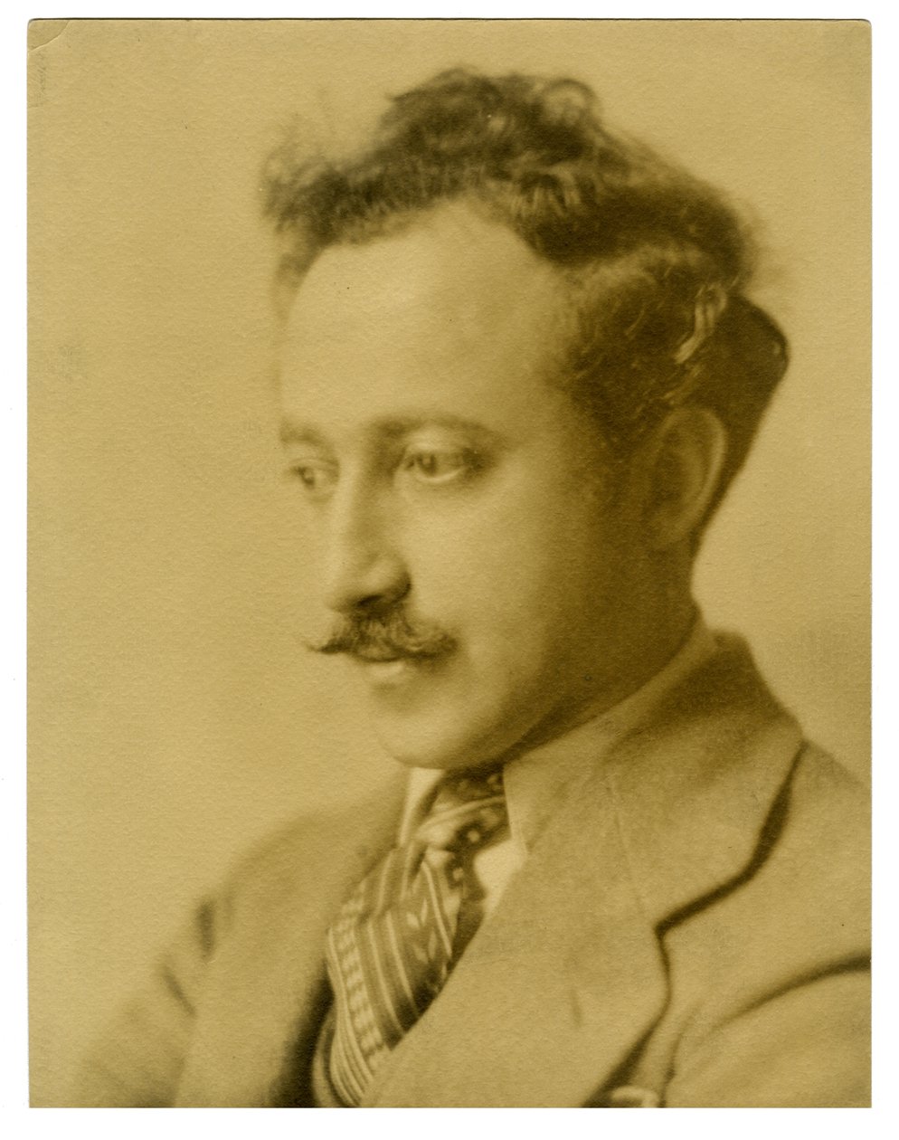 جوزيف أوسلاندر ، الشاعر ، ج .1925-27 بواسطة جيسي تاربوكس بيلز