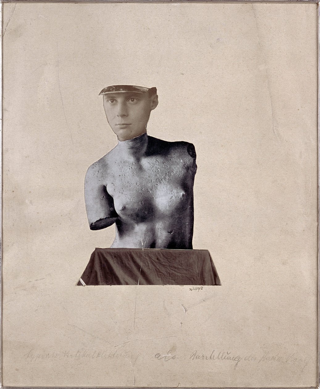 Pastiche مع تمثيل فنان Dadaiste Collage بواسطة Johannes Baargeld (1881-1927) 1920 مجموعة خاصة بواسطة يوهانس بارجلد