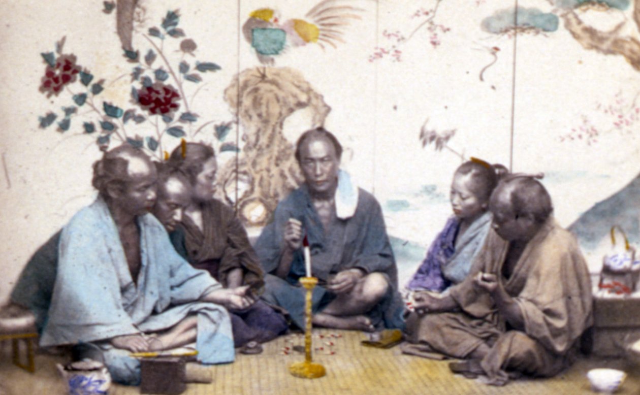 حفل الشاي الياباني ، 1890 (صورة ملونة باليد) بواسطة جون طومسون