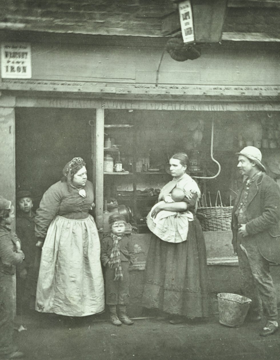"الذين يعانون من الفيضانات" ، 1877 بواسطة جون طومسون