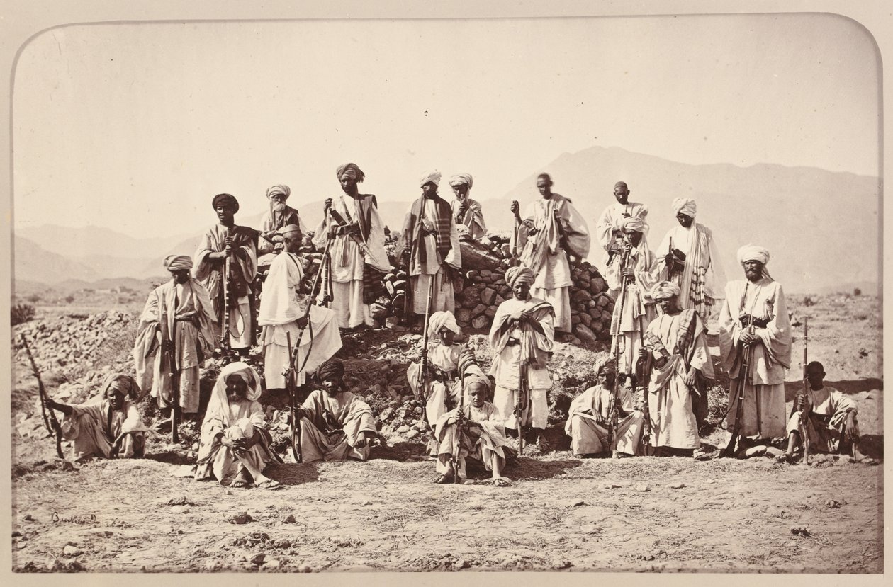 ؟ Afridi Picket قرب Jumrood و Khyber و Rotass في المسافة ؟، 1879 حوالي بواسطة جون بورك