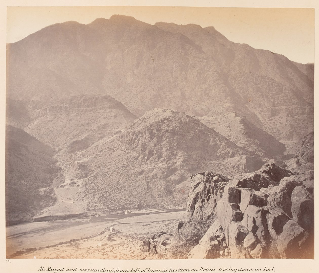 مسجد علي ومحيطه 1878 بواسطة جون بورك