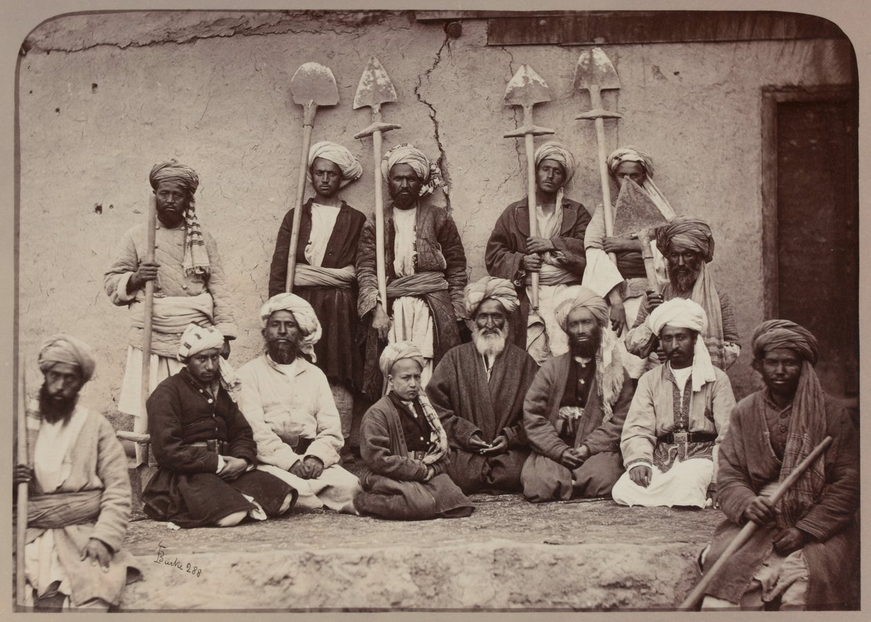 ملاك الأراضي والعمال في كابول ، 1879 بواسطة جون بورك