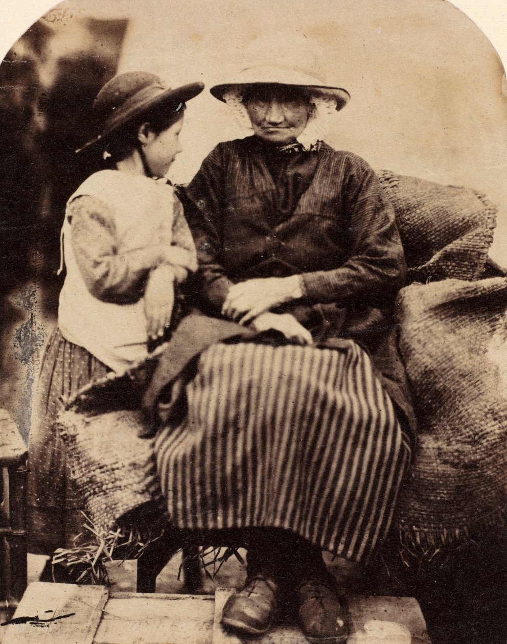 الخدم في Rhagatt ، Corwen ، شمال ويلز ، ج. 1860. بواسطة جون لويد