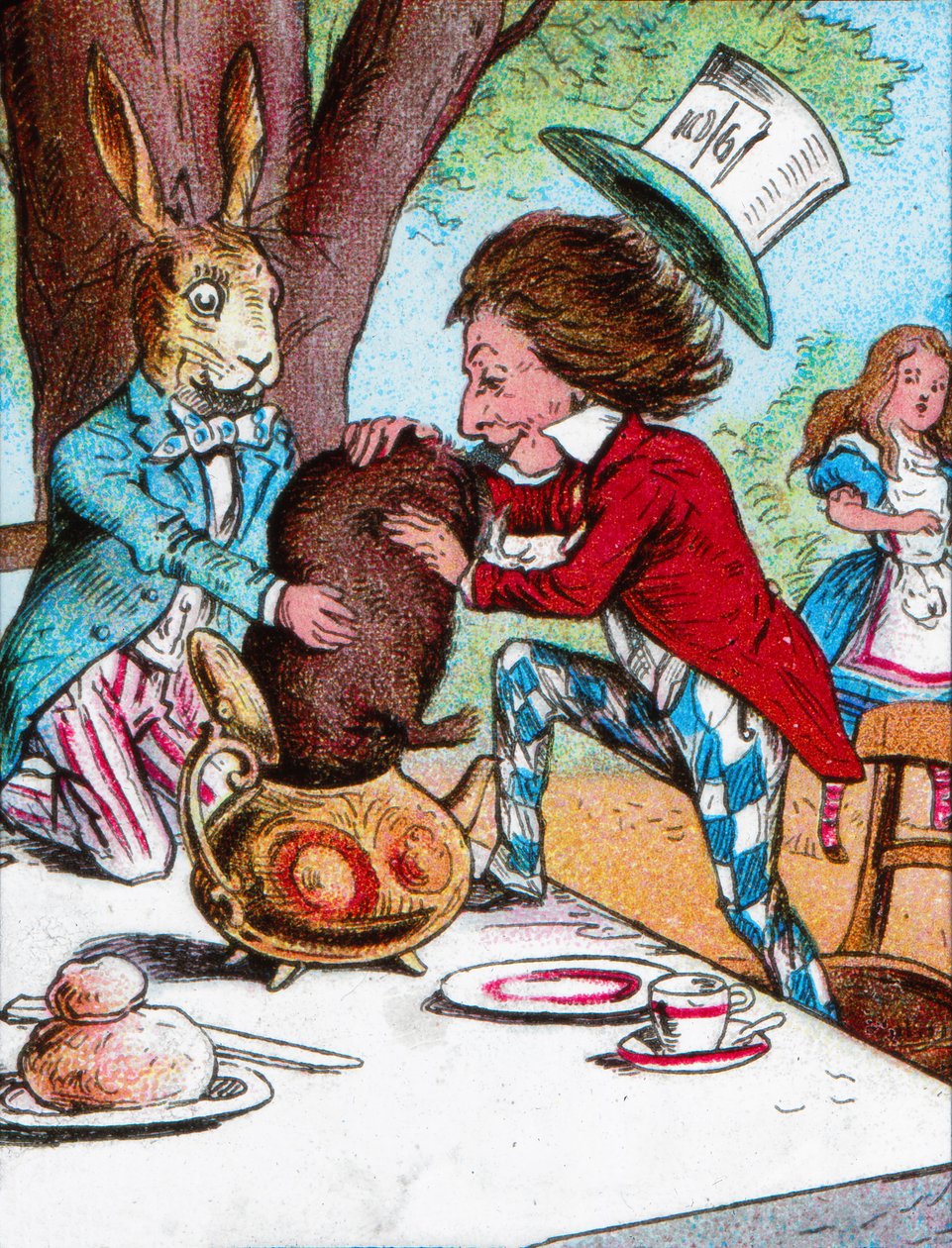 يحاول Mad Hatter و March Hare وضع Dormouse في إبريق الشاي ، c1910 بواسطة جون تينيل