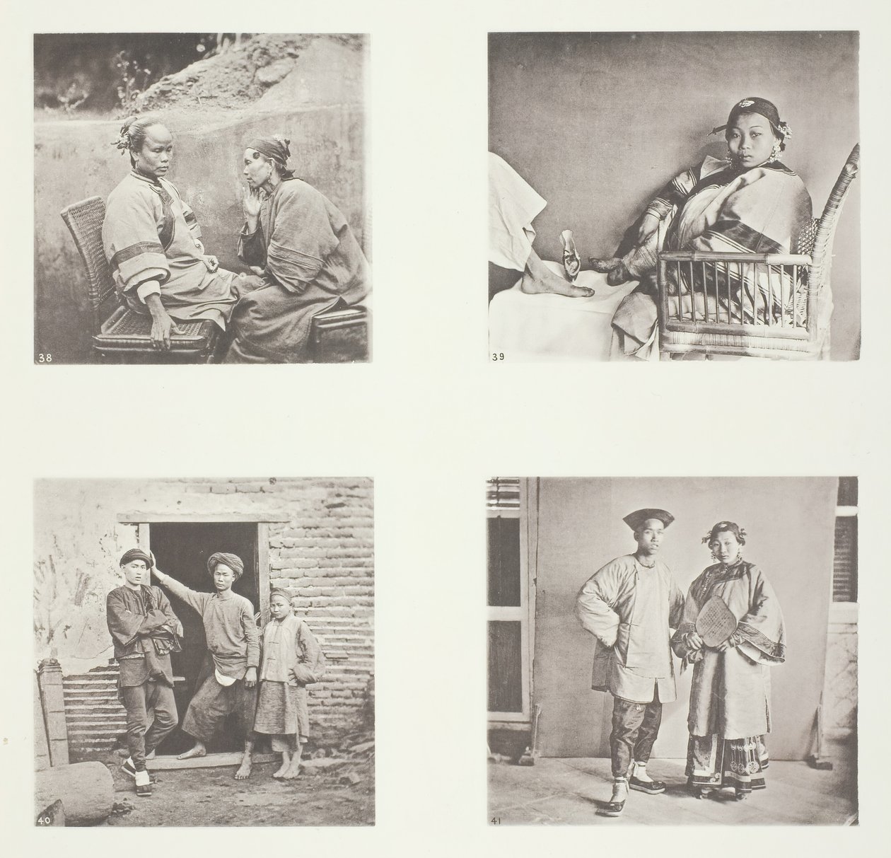 نساء أموي ، القدم الصغيرة لسيدة صينية ، أزياء أموي للرجال ، زي الذكور والإناث ، أموي ، حوالي عام 1868. بواسطة جون طومسون