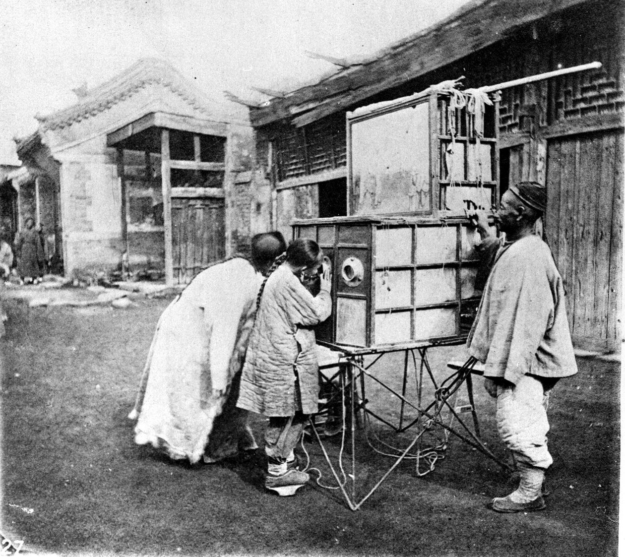 الصين ، عرض زقزقة ، حوالي عام 1870 (صورة) بواسطة جون طومسون