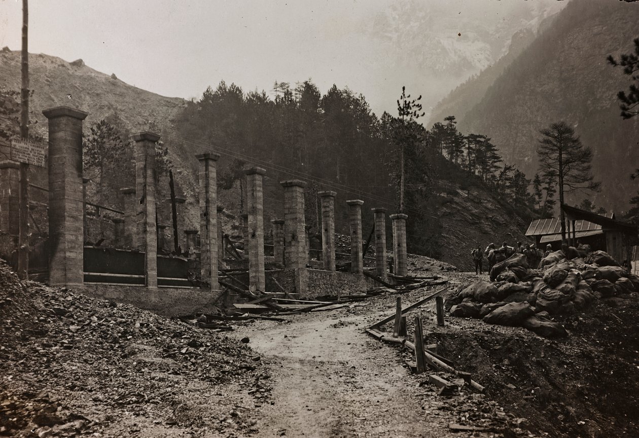 ألبوم "بلدي الحرب العالمية - ذكريات الجبهة الجنوبية الغربية (كارينثيا ، إيطاليا ، جنوب تيرول) (حربتي العالمية - ذكريات الجبهة الجنوبية الغربية في كارينثيا ، إيطاليا ، ترينتينو ألتو أديجي) 31/03 / 1915-12 / 11/1918 - جوزيف زوهليس فيينا ": ركام (صو بواسطة جوزيف زوهليس