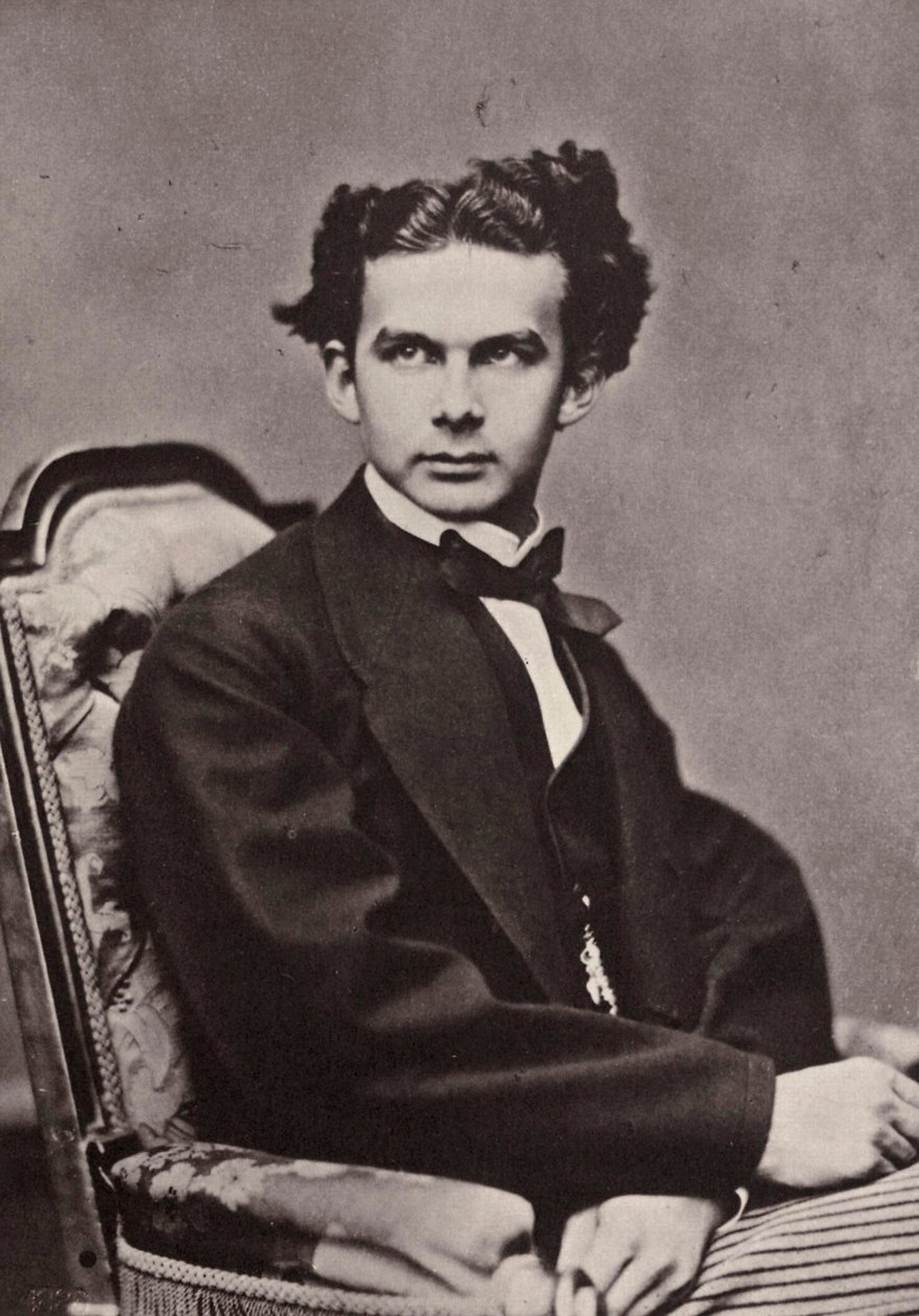 الملك لودفيغ الثاني ملك بافاريا 1867 بواسطة جوزيف ألبرت