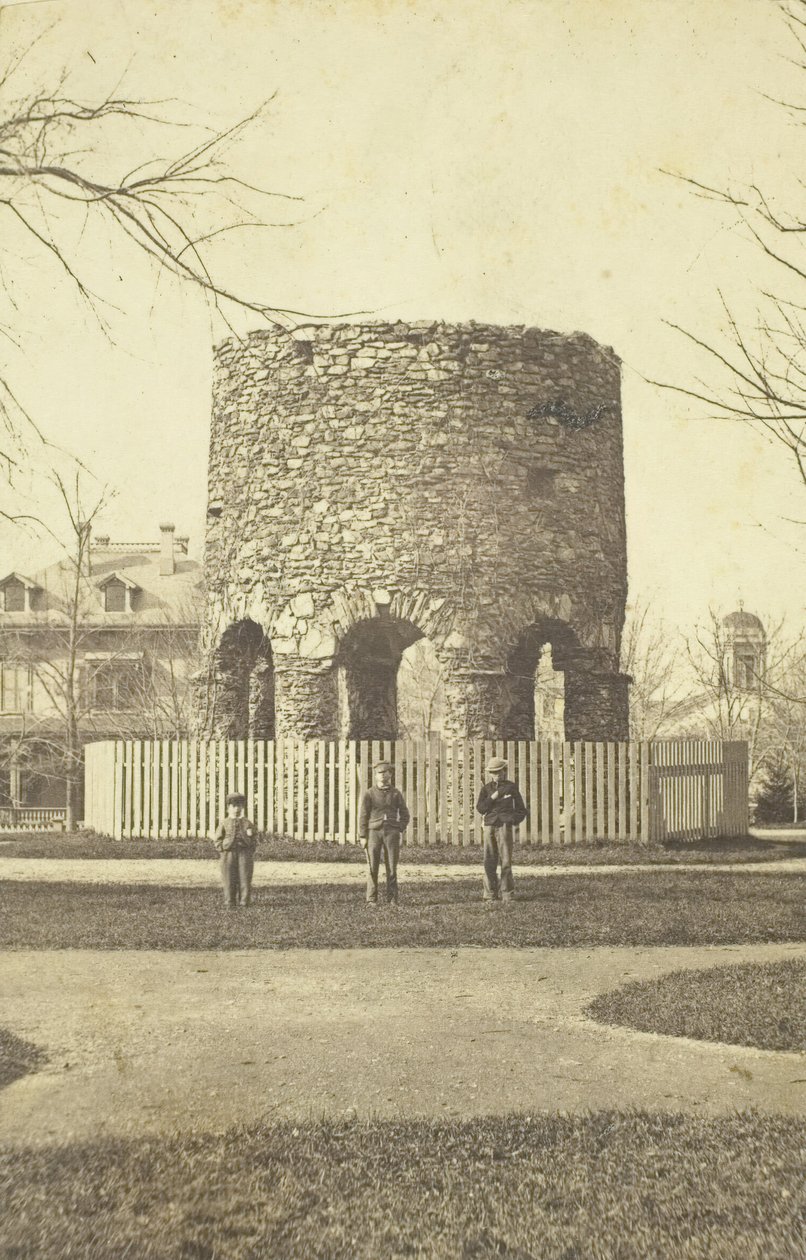 برج حجري بلا عنوان مع الأولاد ، 1850-1880. بواسطة جوشوا أبلبي ويليامز