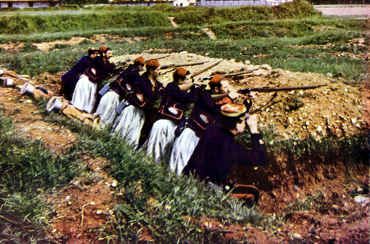 قوات مشاة الزواف للجيش الفرنسي في بارسي أثناء معركة المارن شرق باريس ، سبتمبر 1914 (ذاتي اللون) بواسطة جول جيرفيه كورتيلمونت