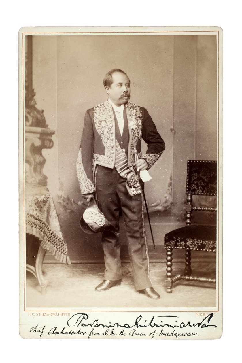 Ravoninahitriniarivo ، برلين ، مايو 1883 (طبعة زلال) بواسطة يوليوس كورنيليوس شارواتشتر