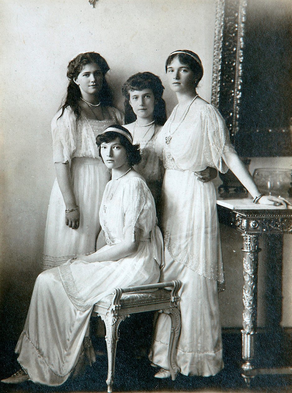 بنات أربع من القيصر نيقولا الثاني من روسيا ، 1910s بواسطة ك.فون هان