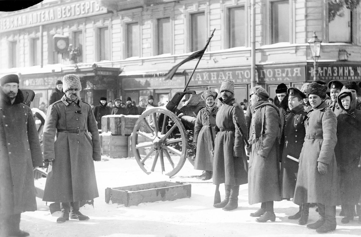 حواجز في Liteiniy Prospekt ، سان بطرسبرج ، فبراير 1917 بواسطة كارل كارلوفيتش بولا