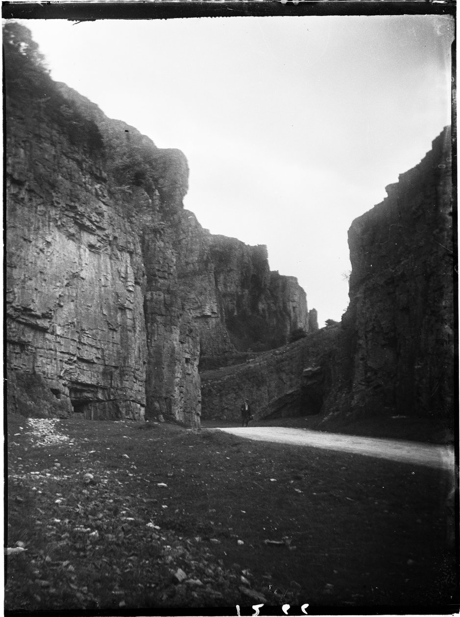 Cheddar Gorge ، Cliff Road ، Cheddar ، Sedgemoor ، Somerset ، 22/05/1907 (b / w photo) بواسطة كاثرين جان ماكفي
