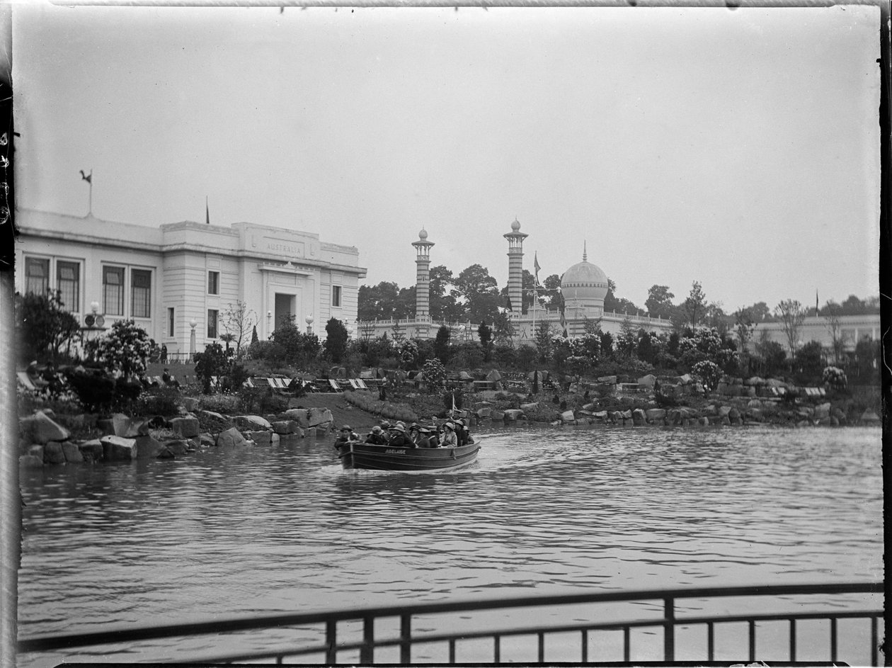 ويمبلي بارك ، ويمبلي بارك ، برنت ، لندن الكبرى ، 05/06/1924 (b / w photo) بواسطة كاثرين جان ماكفي