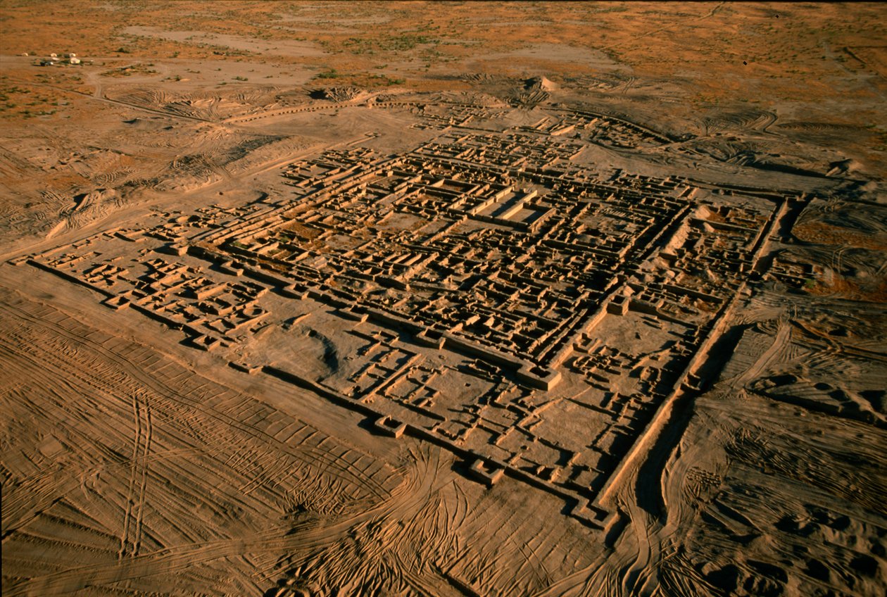  بواسطة كينيث جاريت