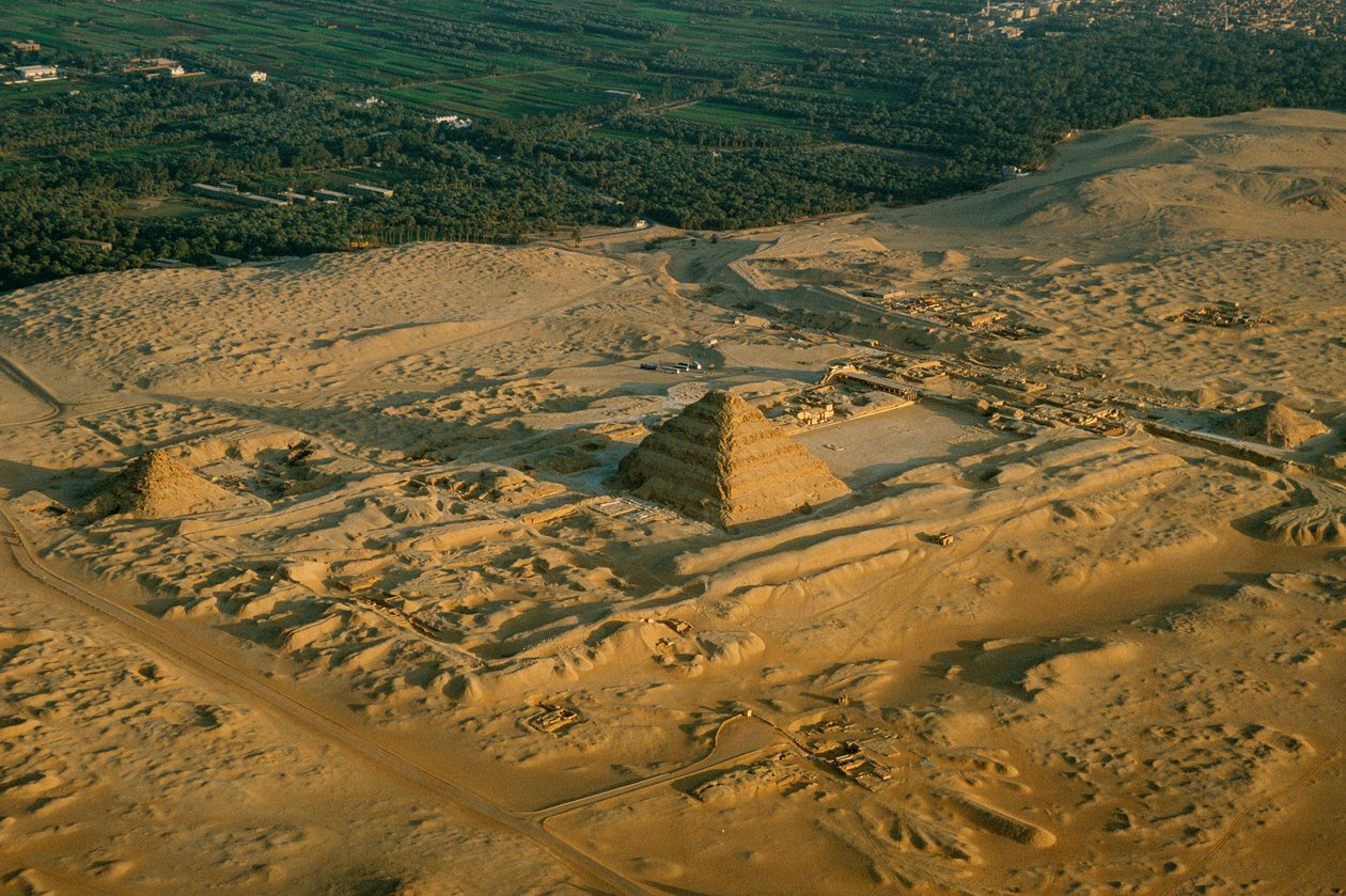  بواسطة كينيث جاريت