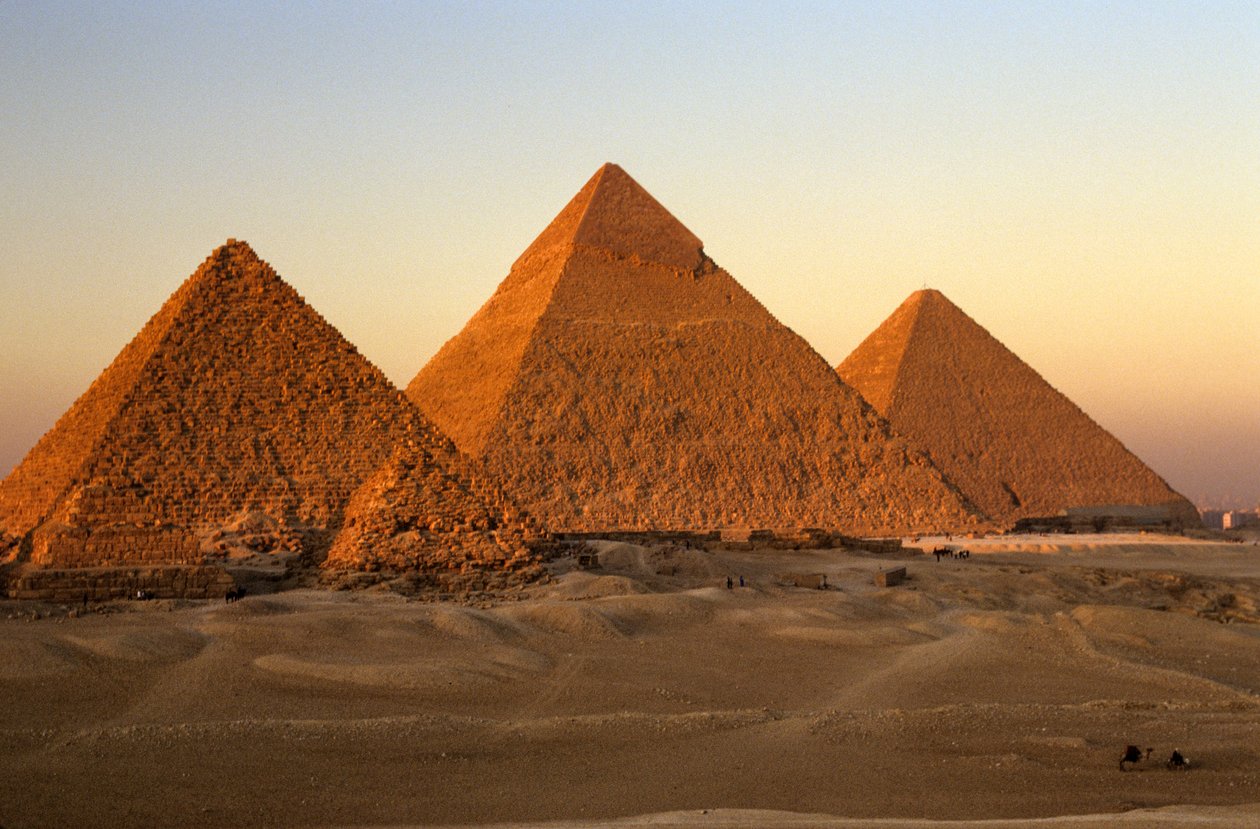  بواسطة كينيث جاريت