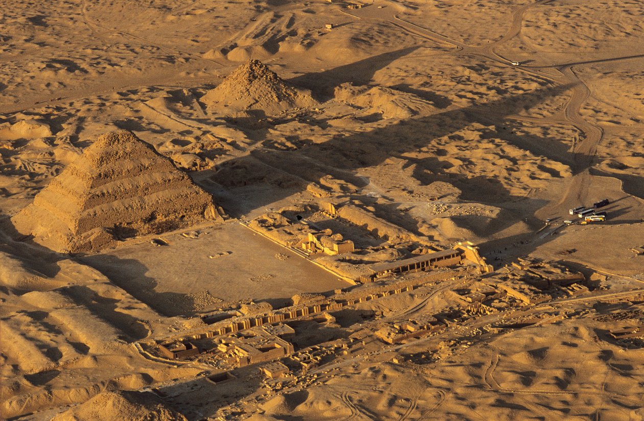  بواسطة كينيث جاريت