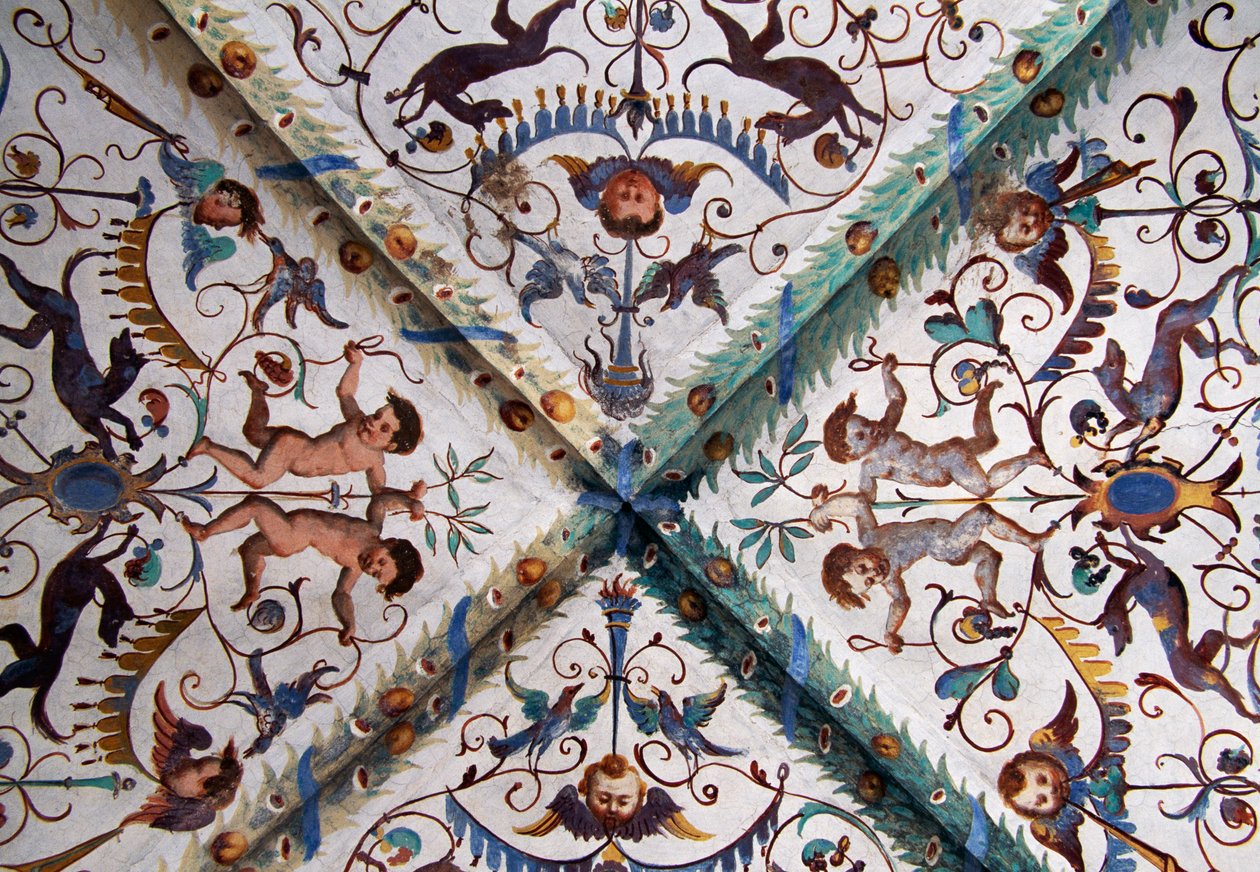 Frescoes with angels and floral motifs, by Antonio Longo, Church of Assumption, Cavalese, Trentino-Alto Adige, Italy بواسطة ليلى (فنانة معاصرة) الشوا