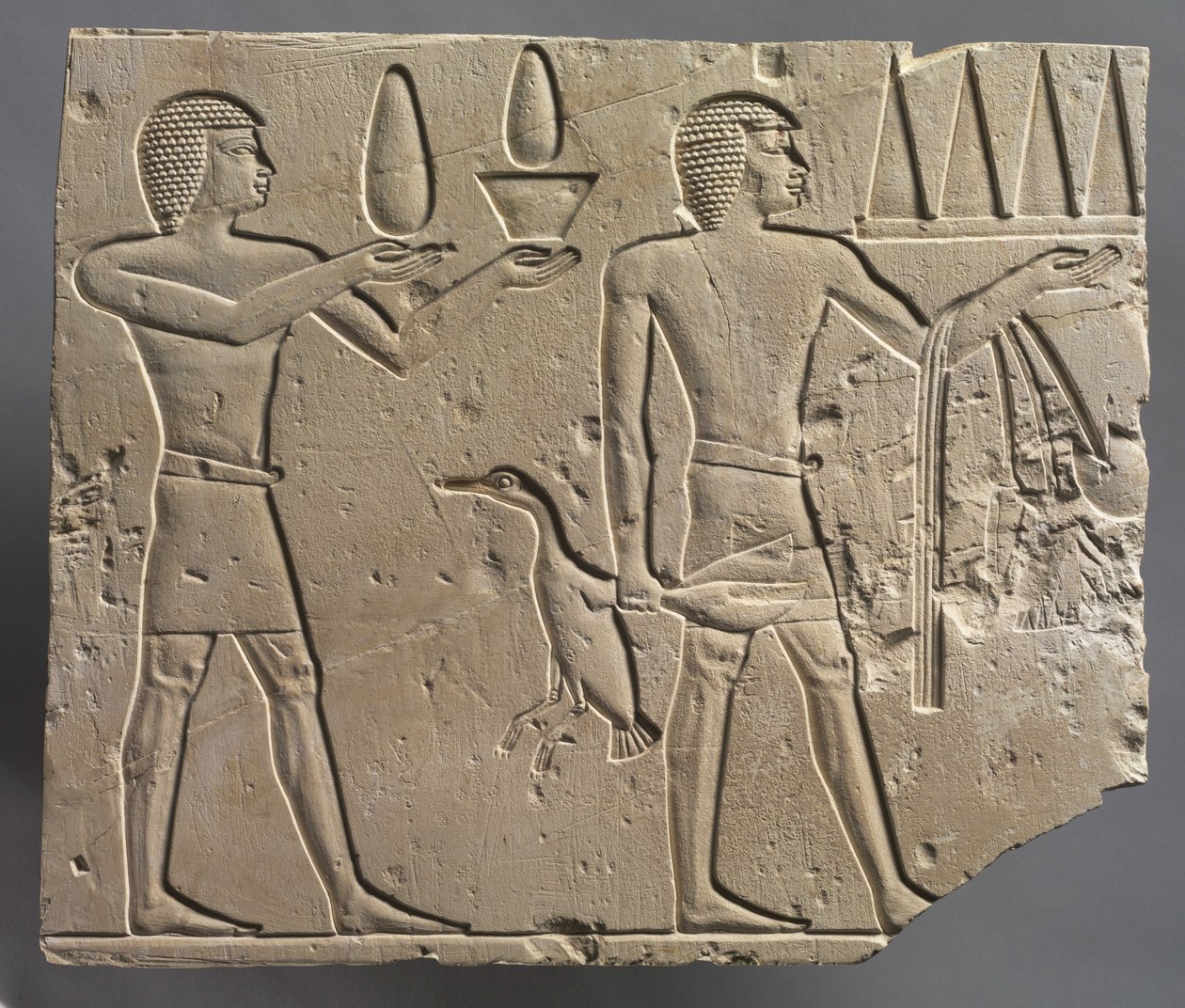 اثنان من حاملي القرابين ، c.667-647 قبل الميلاد بواسطة العصر المتأخر المصري