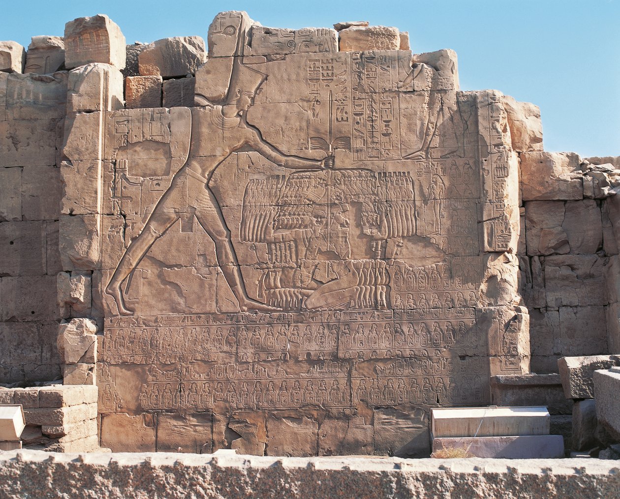Egypt - Ancient Thebes (UNESCO World Heritage List بواسطة غير معروف غير معروف
