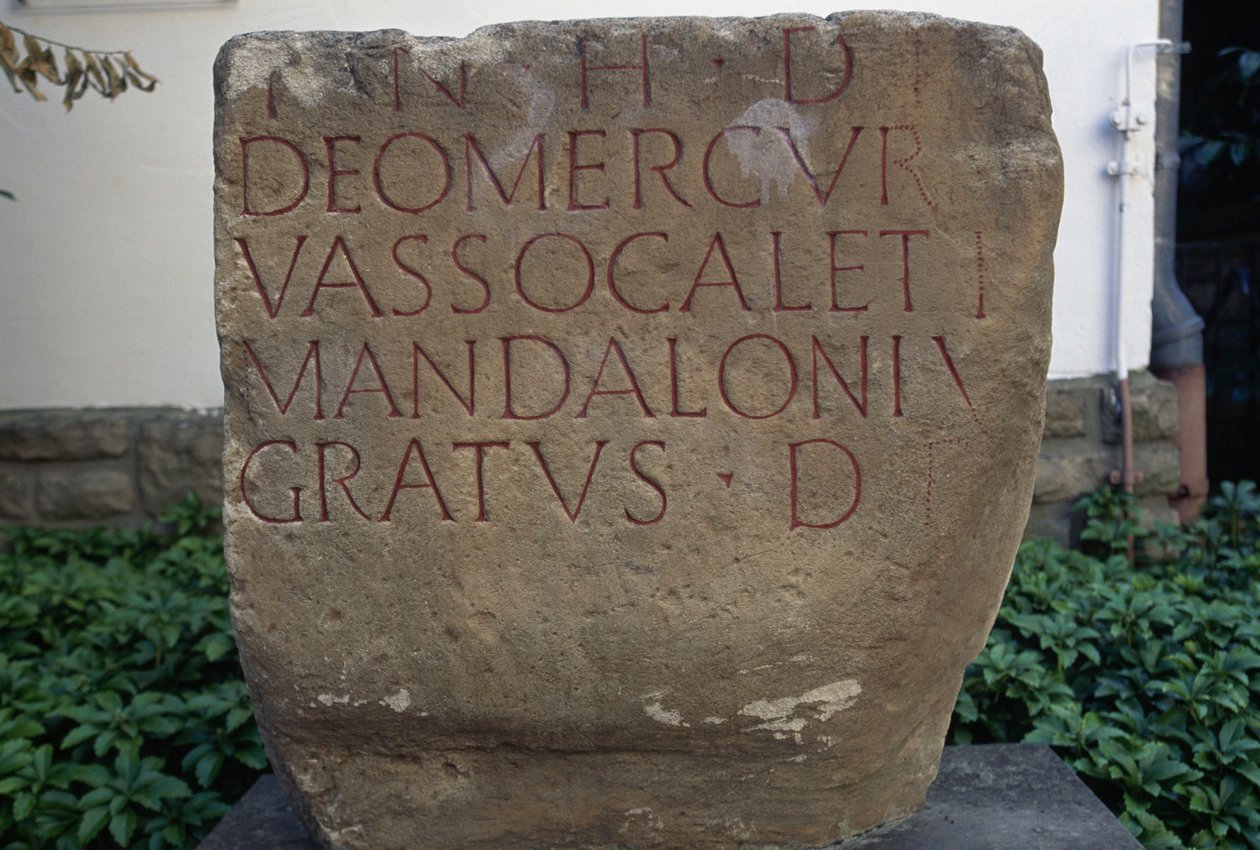 Inscription with dedication to Mercury, sandstone plate, Bitburg, Rhineland-Palatinate, Germany, Roman civilization, 2nd-3rd century AD بواسطة غير معروف غير معروف